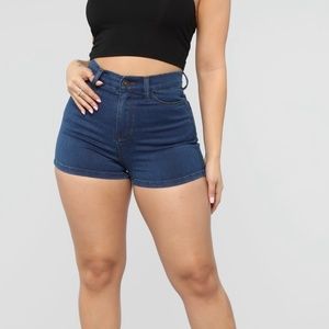 Fashion Nova High waste shorts